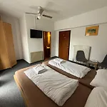 Waldwirt בית הארחה סנט קנזיאן