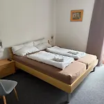 בית הארחה Waldwirt 3*