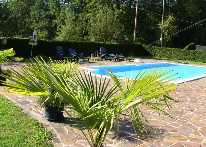 Waldwirt בית הארחה